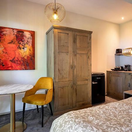 Bed and Breakfast Aubergine Logeren & Dineren Tegelen Exterior foto